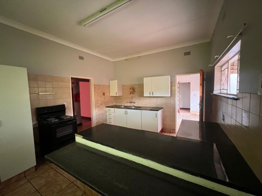 To Let 4 Bedroom Property for Rent in Mokopane Central Limpopo