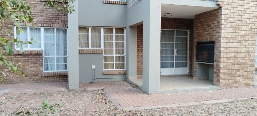 To Let 3 Bedroom Property for Rent in Ledibeng Estate Limpopo