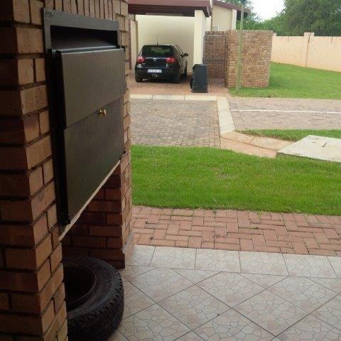 To Let 3 Bedroom Property for Rent in Ledibeng Estate Limpopo