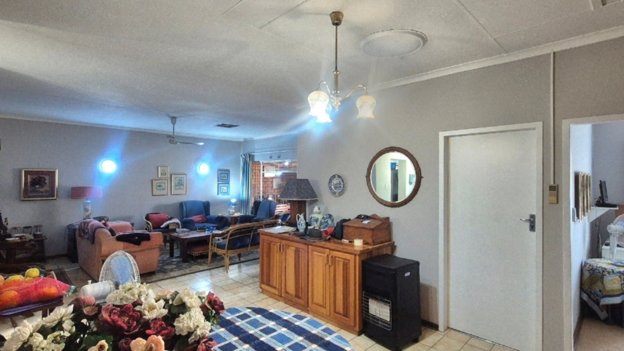 3 Bedroom Property for Sale in Mookgopong Limpopo