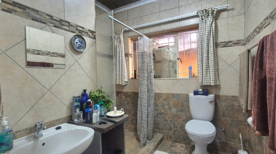 3 Bedroom Property for Sale in Mookgopong Limpopo