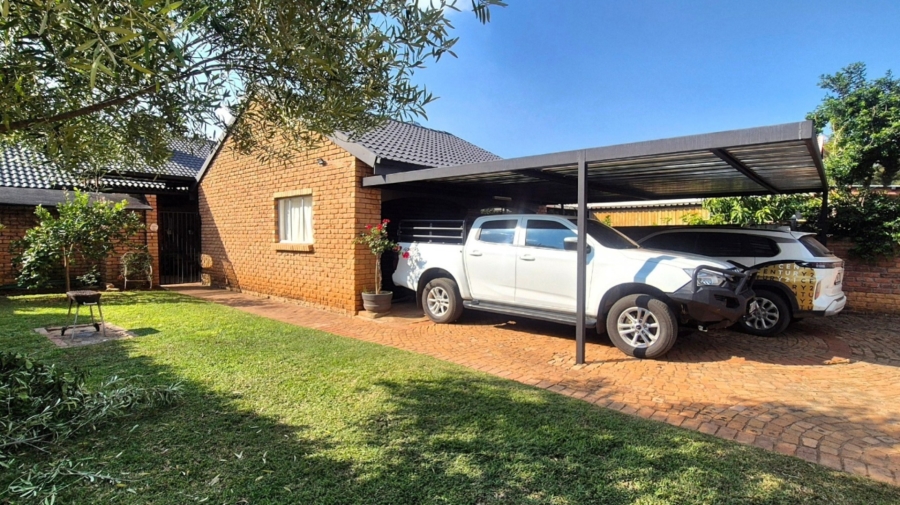 3 Bedroom Property for Sale in Mookgopong Limpopo