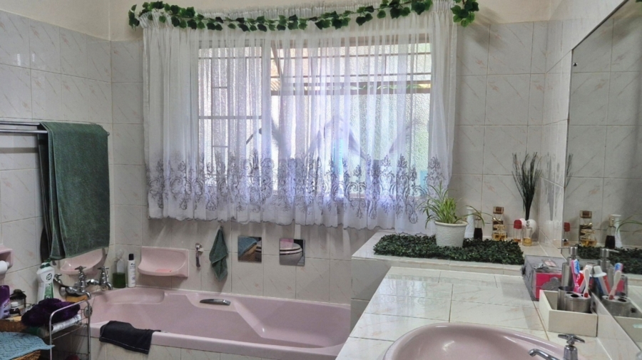 3 Bedroom Property for Sale in Mookgopong Limpopo