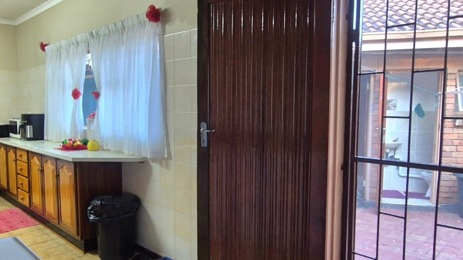 3 Bedroom Property for Sale in Mookgopong Limpopo
