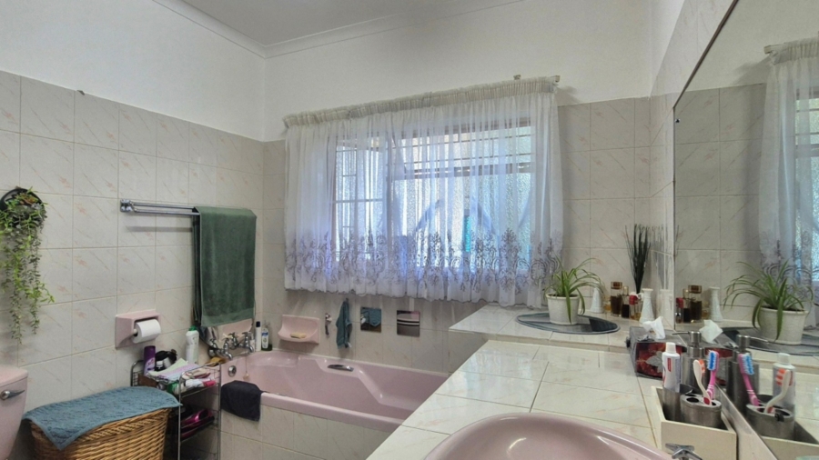 3 Bedroom Property for Sale in Mookgopong Limpopo