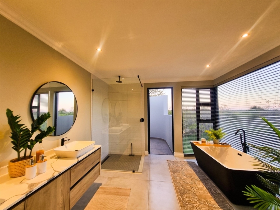 4 Bedroom Property for Sale in Zandspruit Bush Aero Estate Limpopo