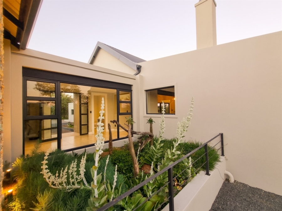 4 Bedroom Property for Sale in Zandspruit Bush Aero Estate Limpopo