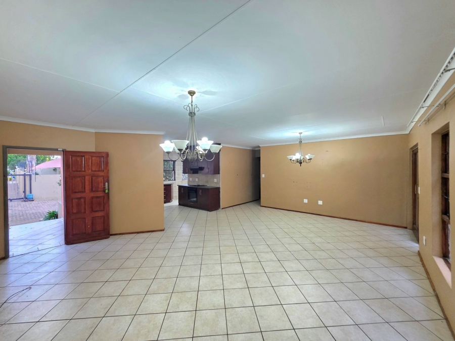 3 Bedroom Property for Sale in Bendor Limpopo
