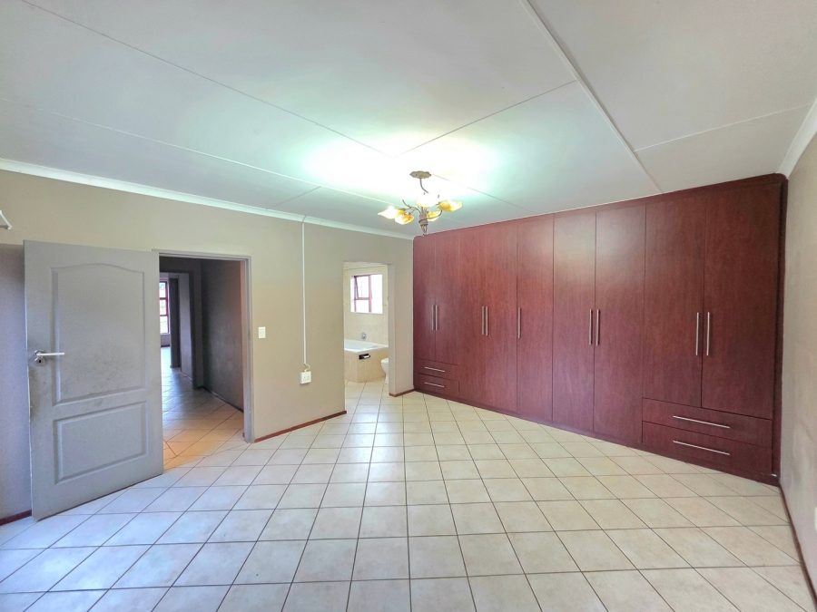 3 Bedroom Property for Sale in Bendor Limpopo