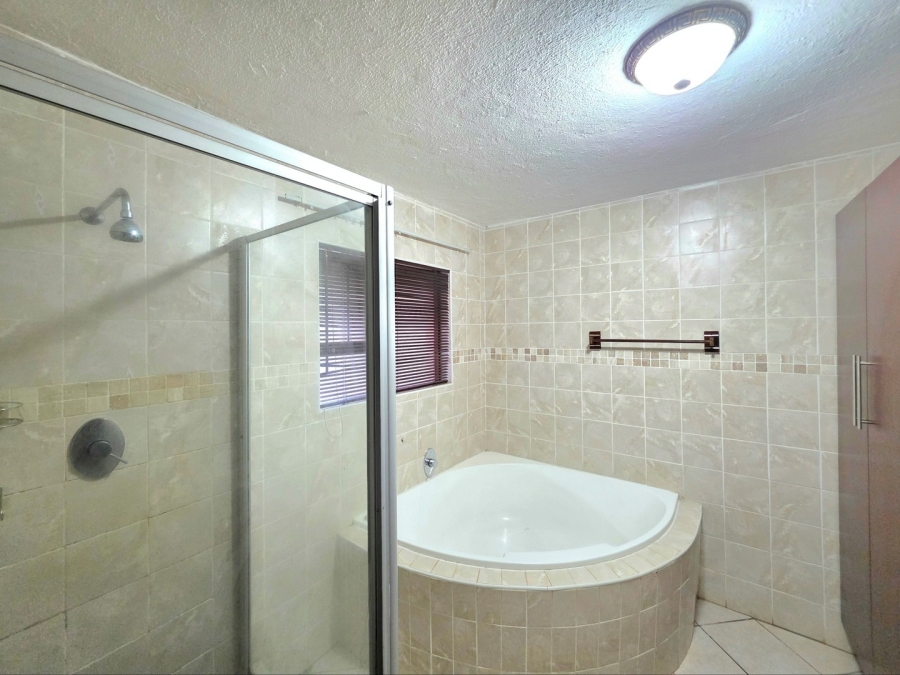 3 Bedroom Property for Sale in Bendor Limpopo