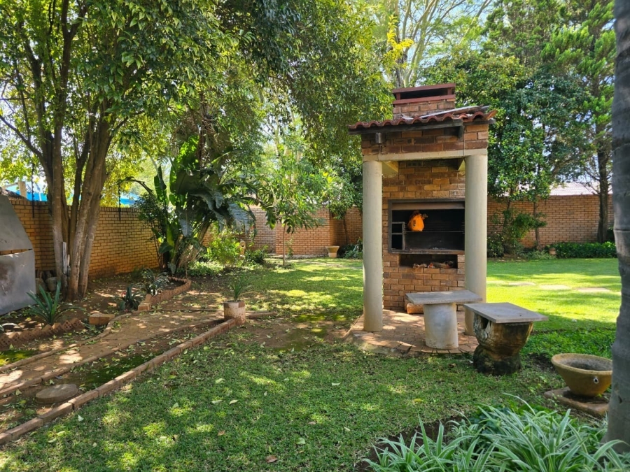 8 Bedroom Property for Sale in Bendor Limpopo