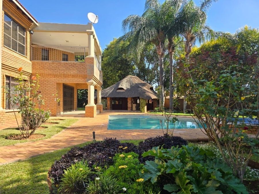 8 Bedroom Property for Sale in Bendor Limpopo