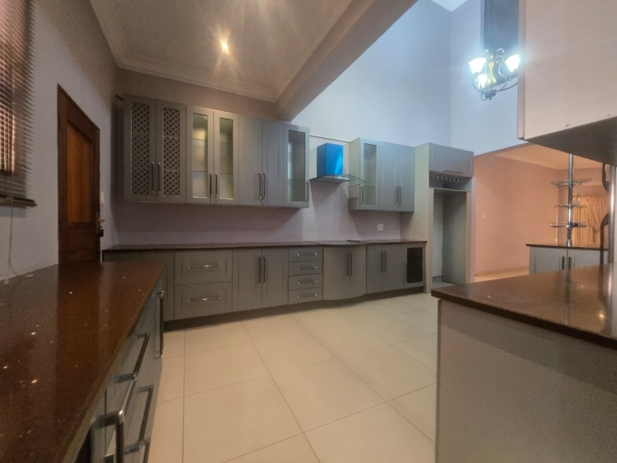 8 Bedroom Property for Sale in Bendor Limpopo