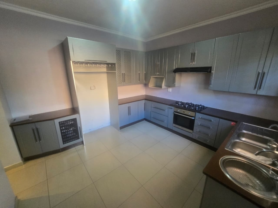 8 Bedroom Property for Sale in Bendor Limpopo
