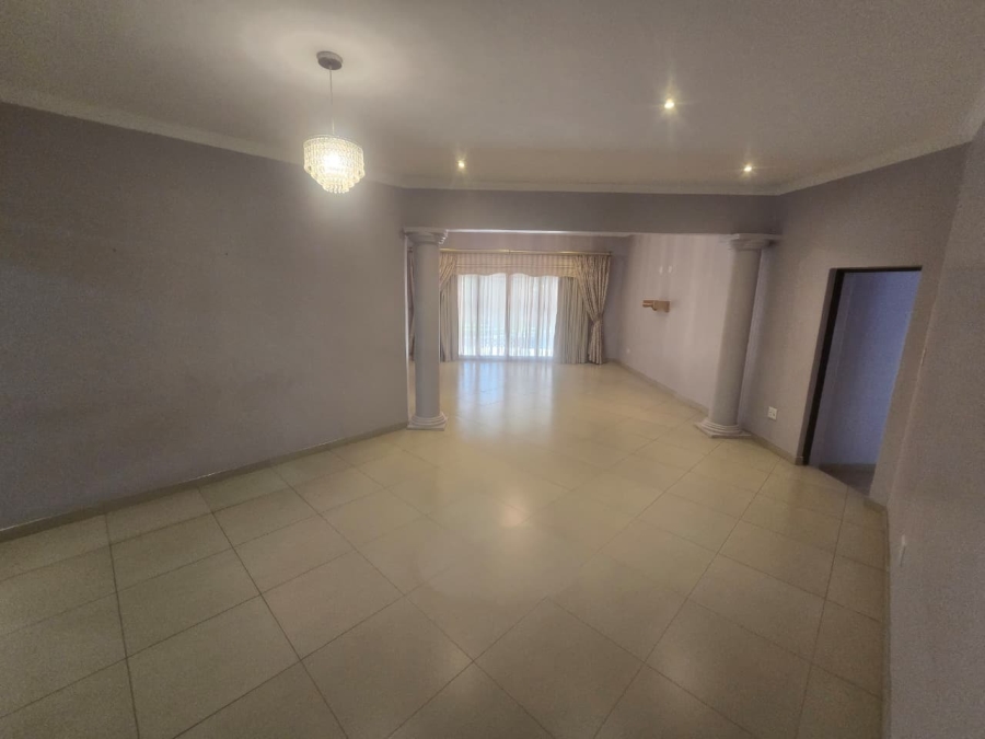 8 Bedroom Property for Sale in Bendor Limpopo