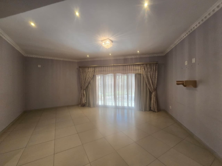 8 Bedroom Property for Sale in Bendor Limpopo
