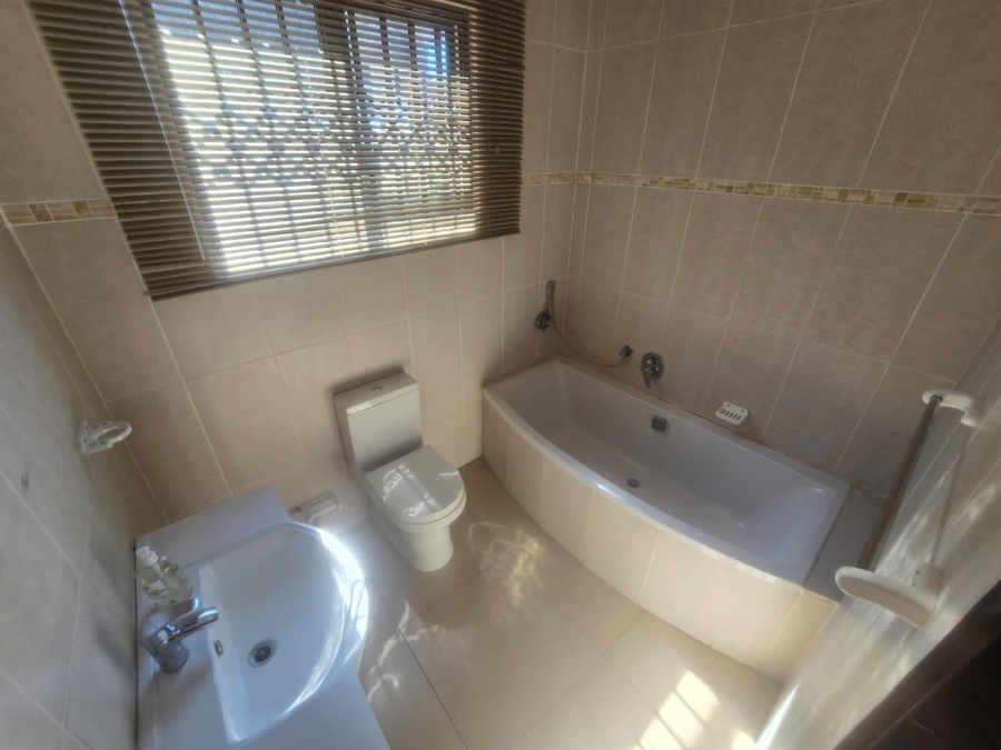 8 Bedroom Property for Sale in Bendor Limpopo