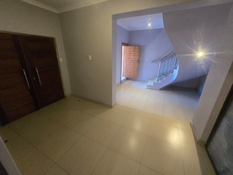 8 Bedroom Property for Sale in Bendor Limpopo