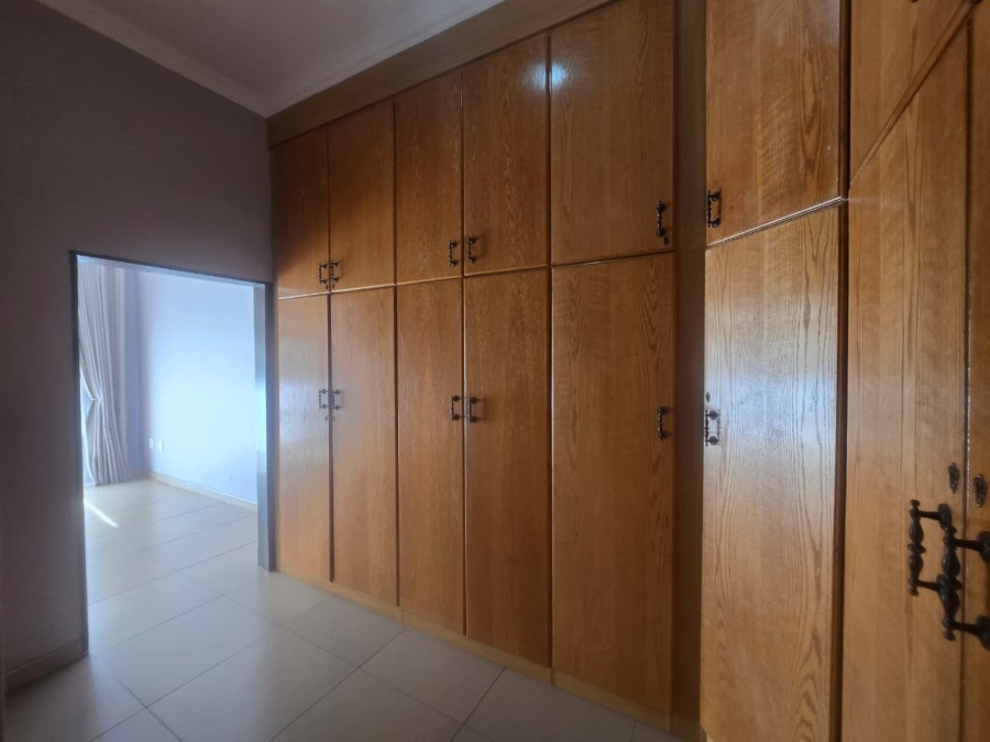 8 Bedroom Property for Sale in Bendor Limpopo