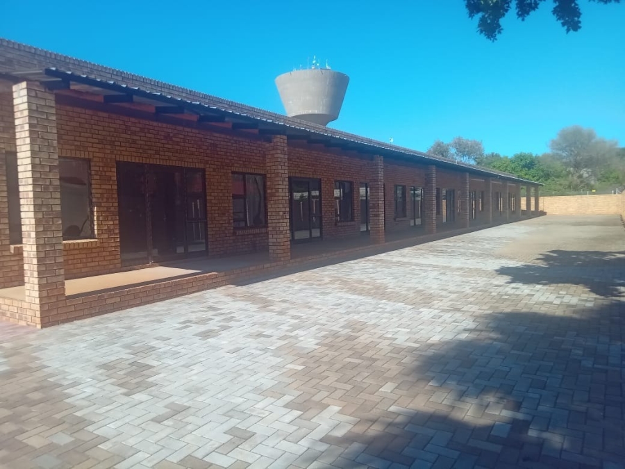 17 Bedroom Property for Sale in Northam Limpopo