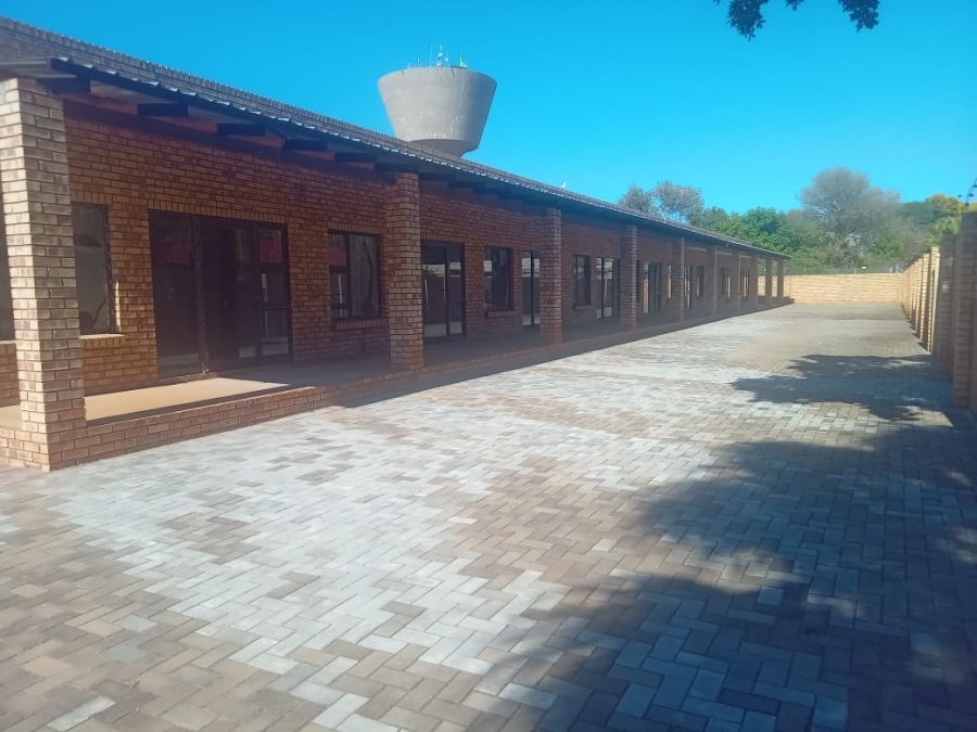 17 Bedroom Property for Sale in Northam Limpopo