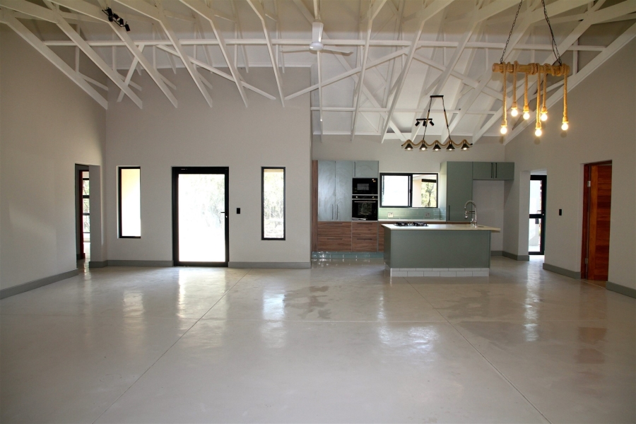 3 Bedroom Property for Sale in Moditlo Wildlife Estate Limpopo