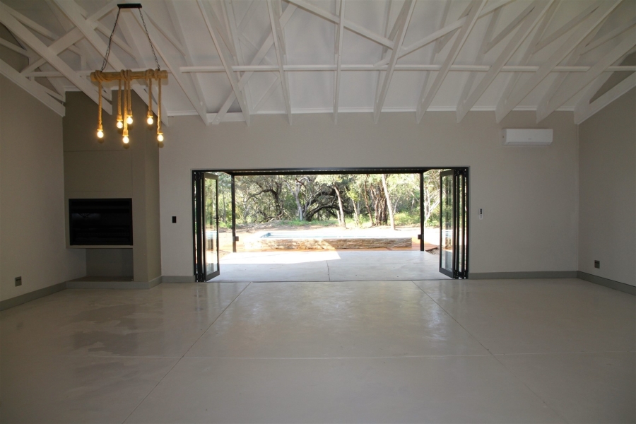 3 Bedroom Property for Sale in Moditlo Wildlife Estate Limpopo