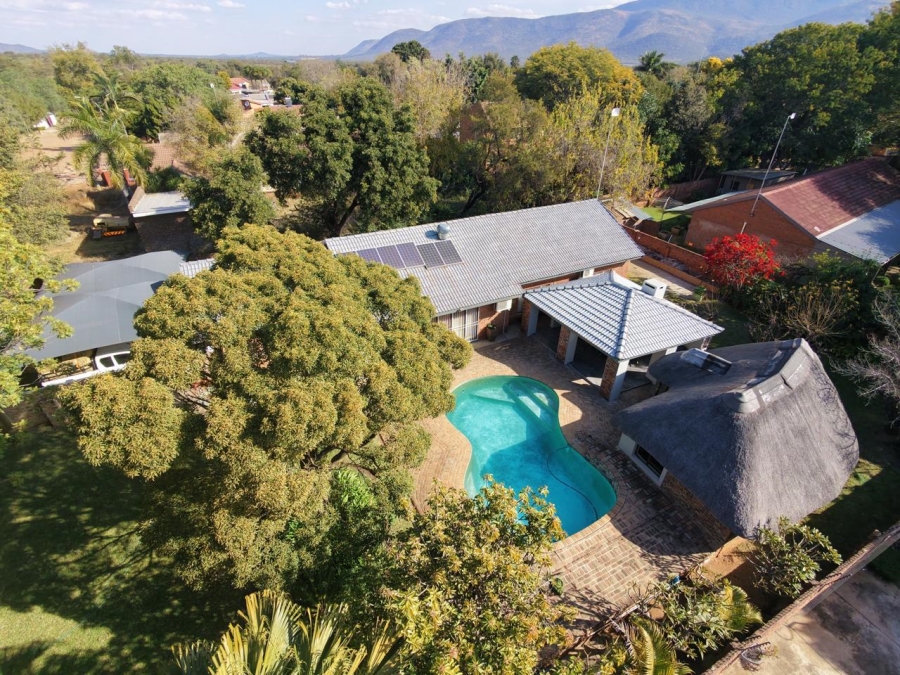 4 Bedroom Property for Sale in Chroompark Limpopo