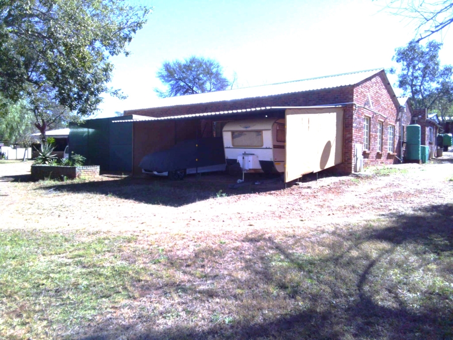 2 Bedroom Property for Sale in Mookgopong Limpopo