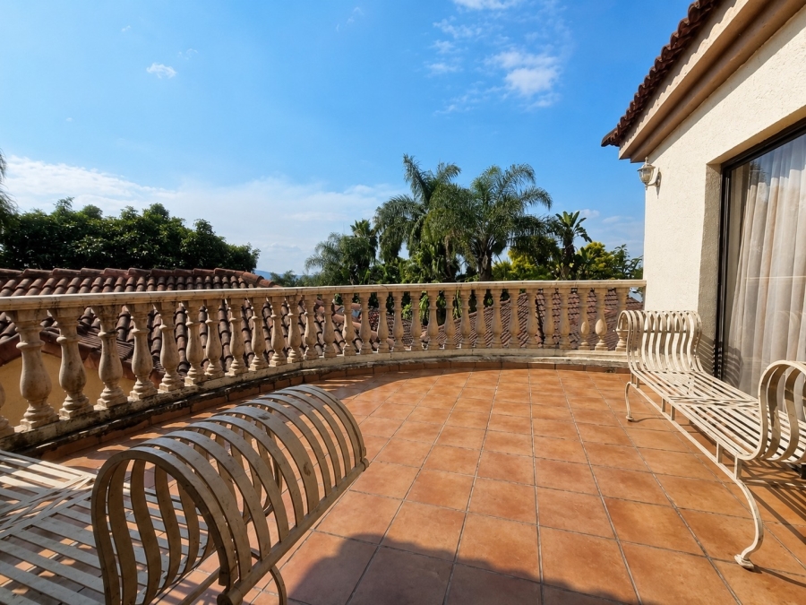 5 Bedroom Property for Sale in Aquapark Limpopo