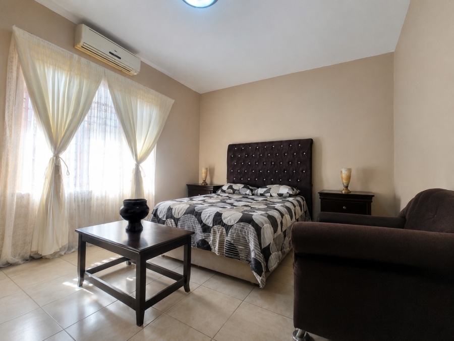 5 Bedroom Property for Sale in Aquapark Limpopo