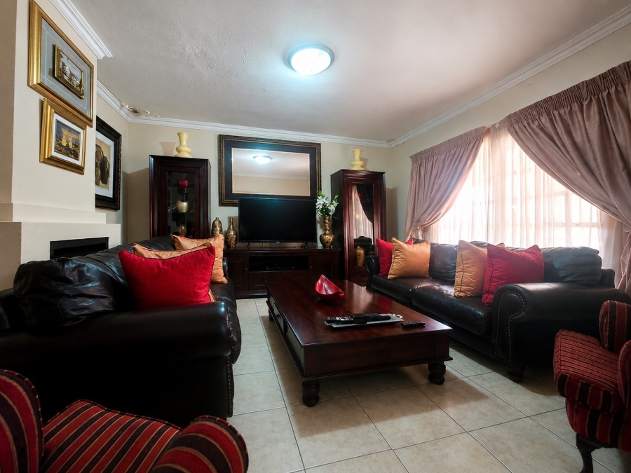 5 Bedroom Property for Sale in Aquapark Limpopo