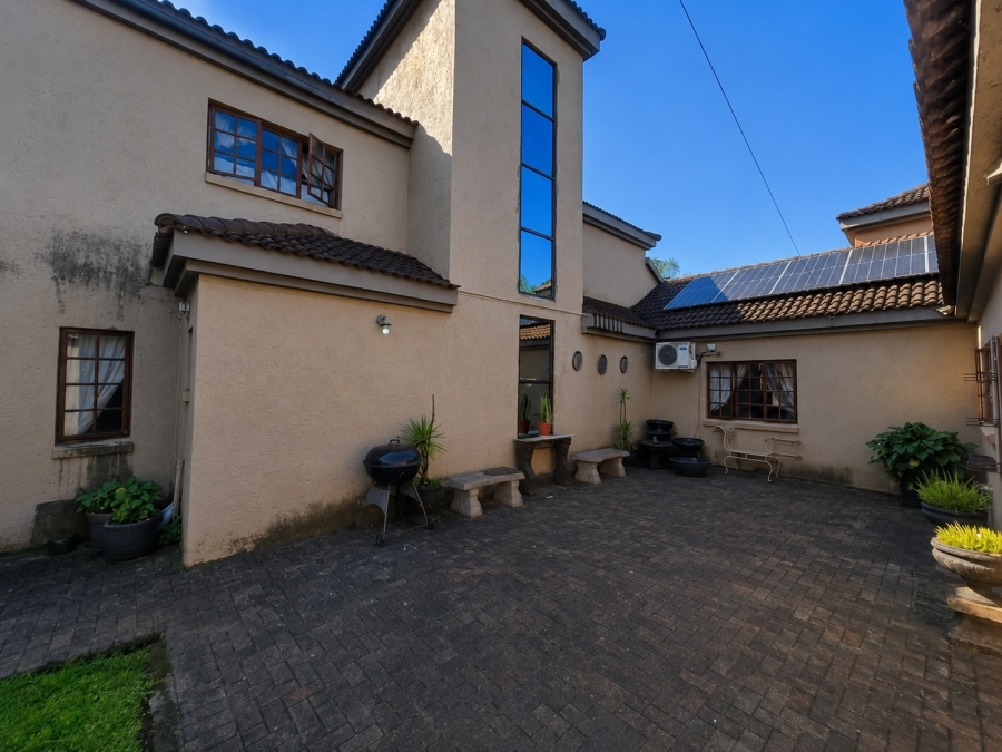 5 Bedroom Property for Sale in Aquapark Limpopo