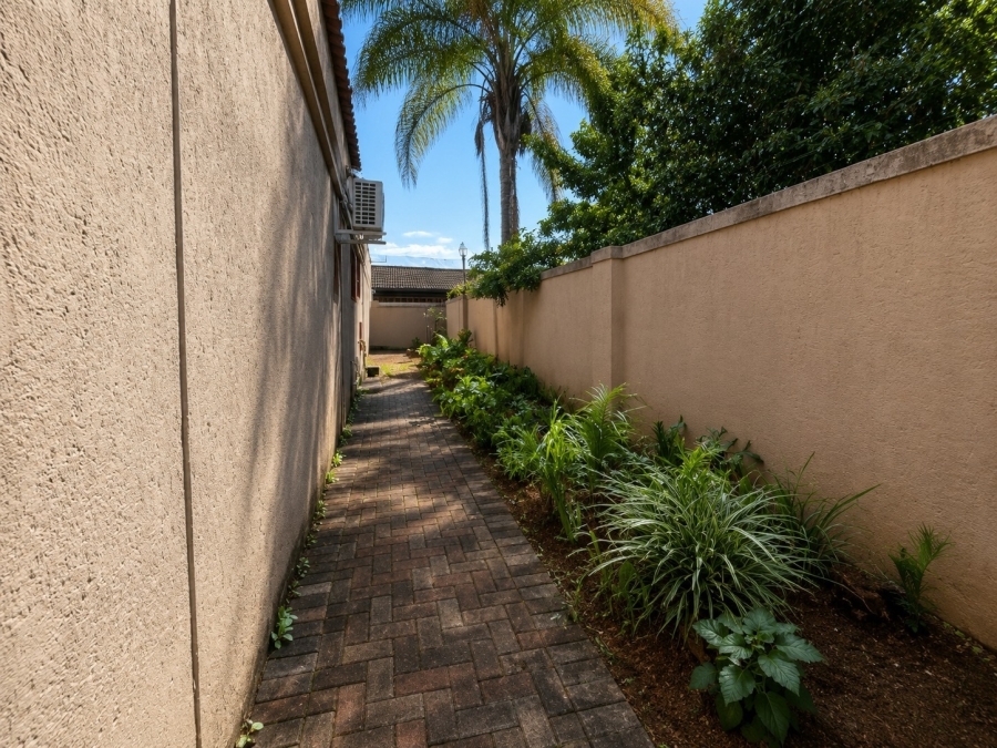 5 Bedroom Property for Sale in Aquapark Limpopo