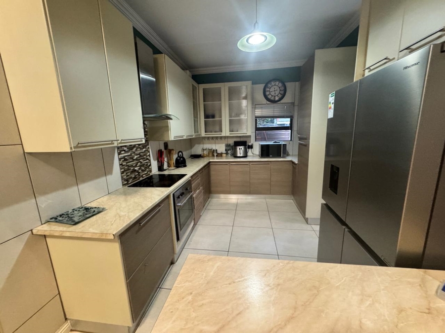 4 Bedroom Property for Sale in Chroompark Limpopo