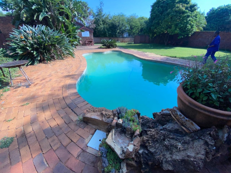 9 Bedroom Property for Sale in Mokopane Central Limpopo