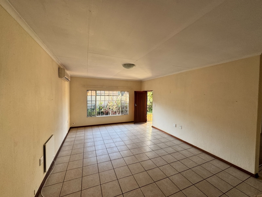 3 Bedroom Property for Sale in Kameeldoringpark Limpopo
