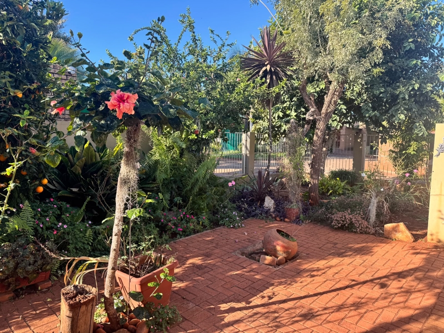 3 Bedroom Property for Sale in Kameeldoringpark Limpopo