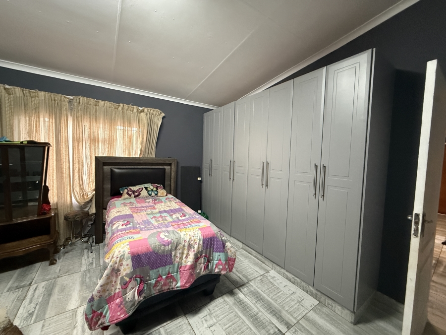 4 Bedroom Property for Sale in Planknek A H Limpopo