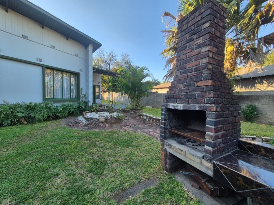 5 Bedroom Property for Sale in Phalaborwa Limpopo