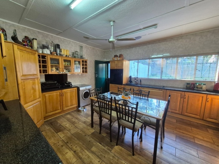 5 Bedroom Property for Sale in Phalaborwa Limpopo