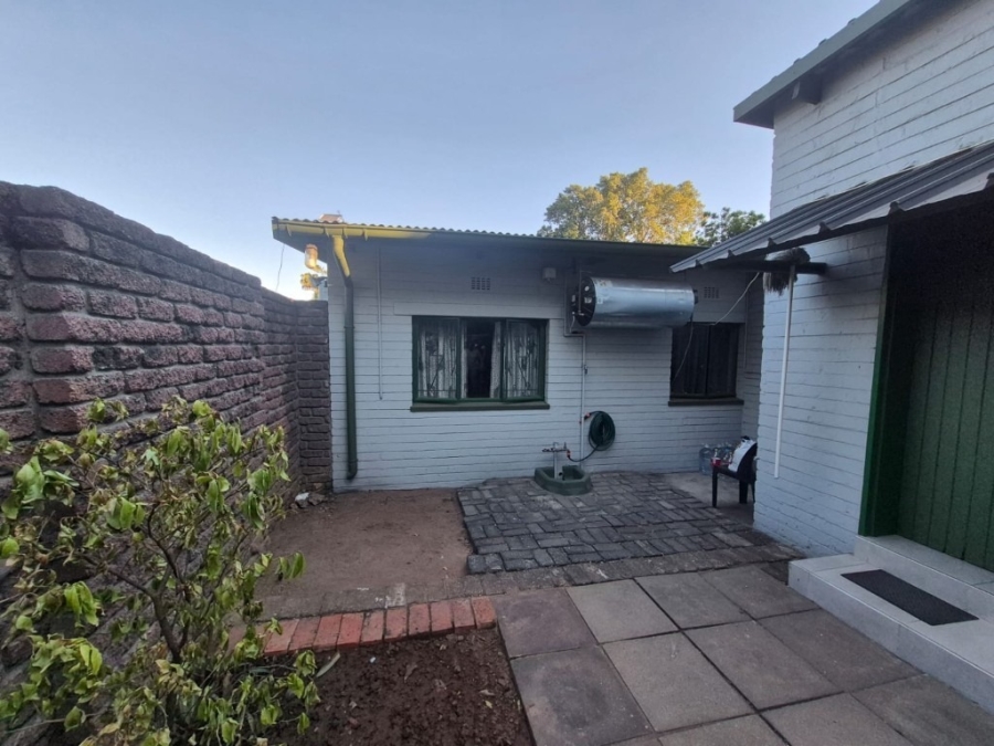 5 Bedroom Property for Sale in Phalaborwa Limpopo
