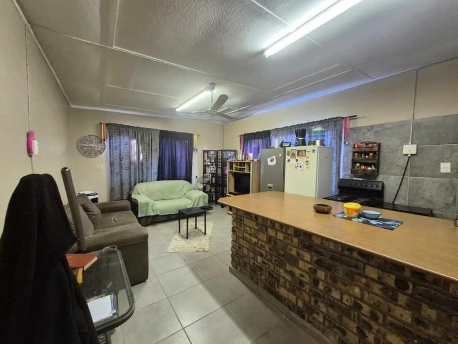 5 Bedroom Property for Sale in Phalaborwa Limpopo