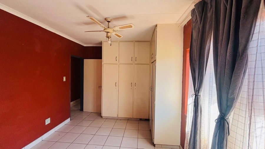 3 Bedroom Property for Sale in Nylpark Limpopo