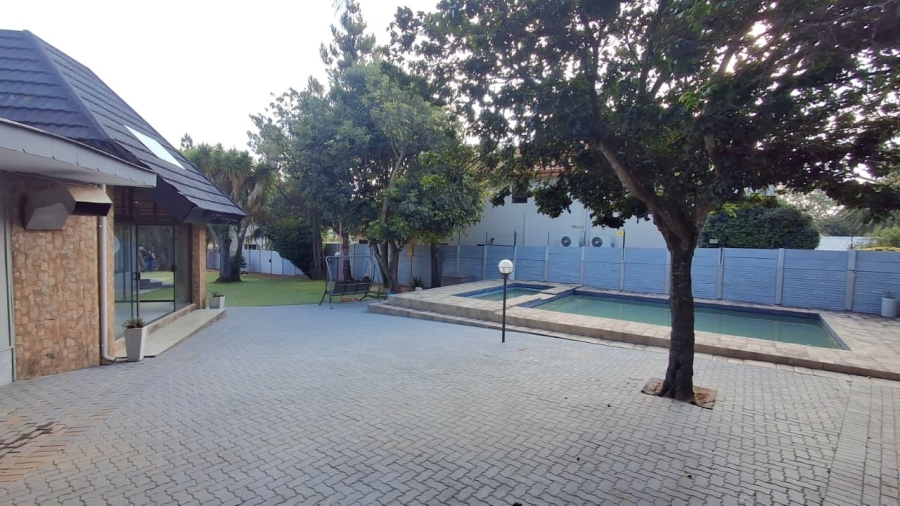 5 Bedroom Property for Sale in Bendor Limpopo