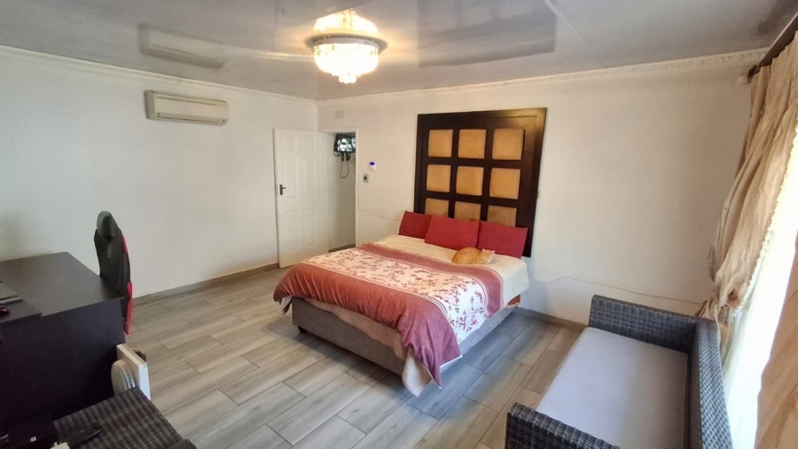 5 Bedroom Property for Sale in Bendor Limpopo