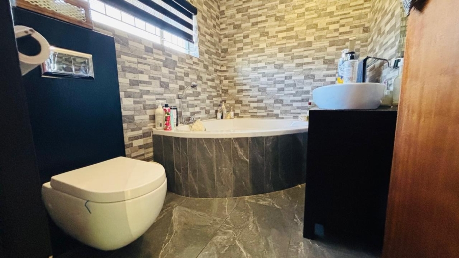 3 Bedroom Property for Sale in Impala Park Limpopo