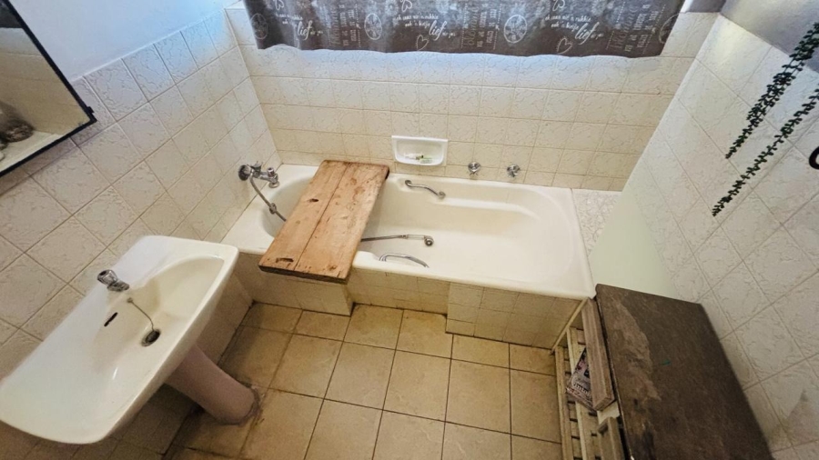 4 Bedroom Property for Sale in Impala Park Limpopo