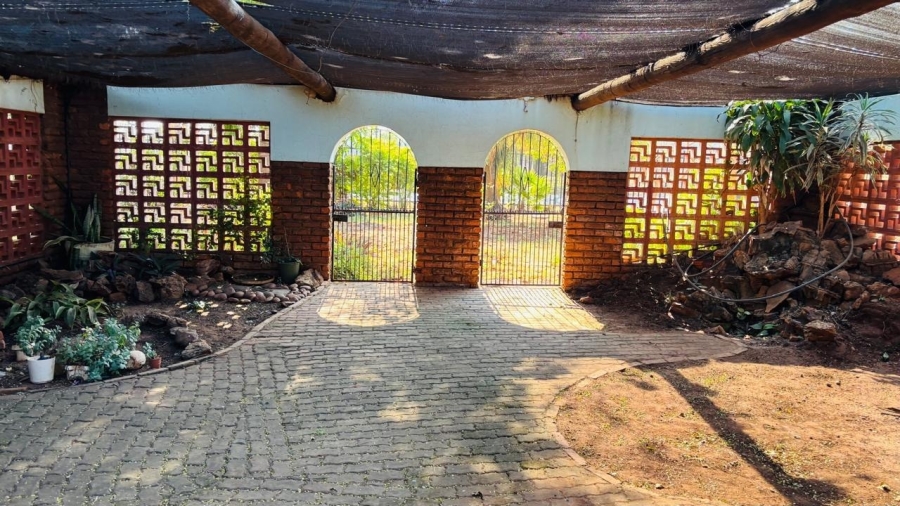 4 Bedroom Property for Sale in Impala Park Limpopo