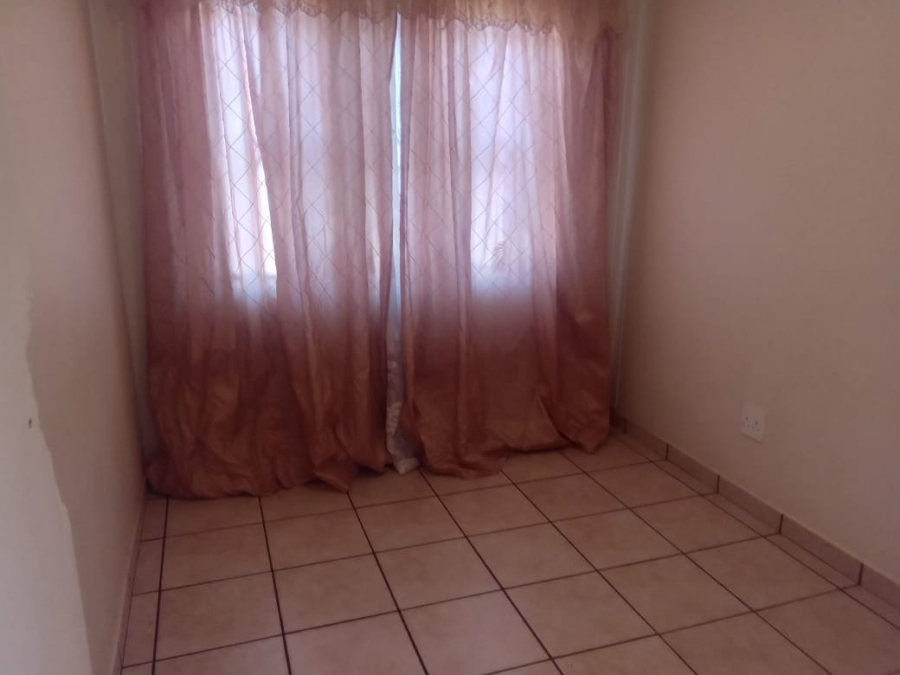 To Let 4 Bedroom Property for Rent in Northam Limpopo